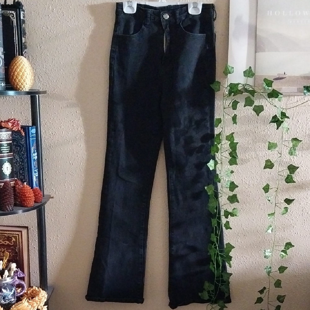 Women's High Stretch Black Boot Cut Jeans - Size W25